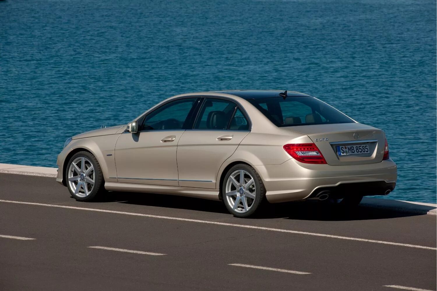 Мерседес Бенц w204. Mercedes c class w204. Mercedes-Benz w204 Restyling. Мерседес Бенц с180 w204.