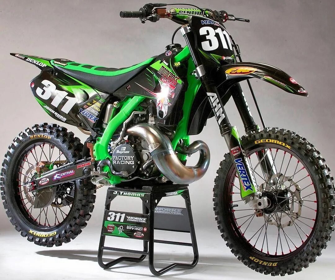 2010 Kawasaki KX250F Monster Energy - Moto.ZombDrive.COM