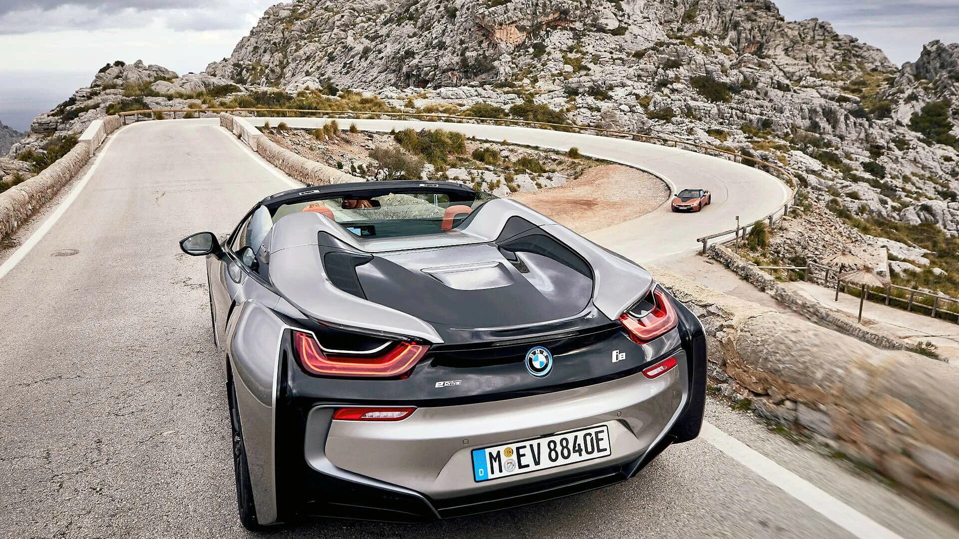 Б в ай 8. BMW i8 Roadster. BMW i8 Coupe 2018 sportscar. BMW i8 2022. BMW i8 Turbo.