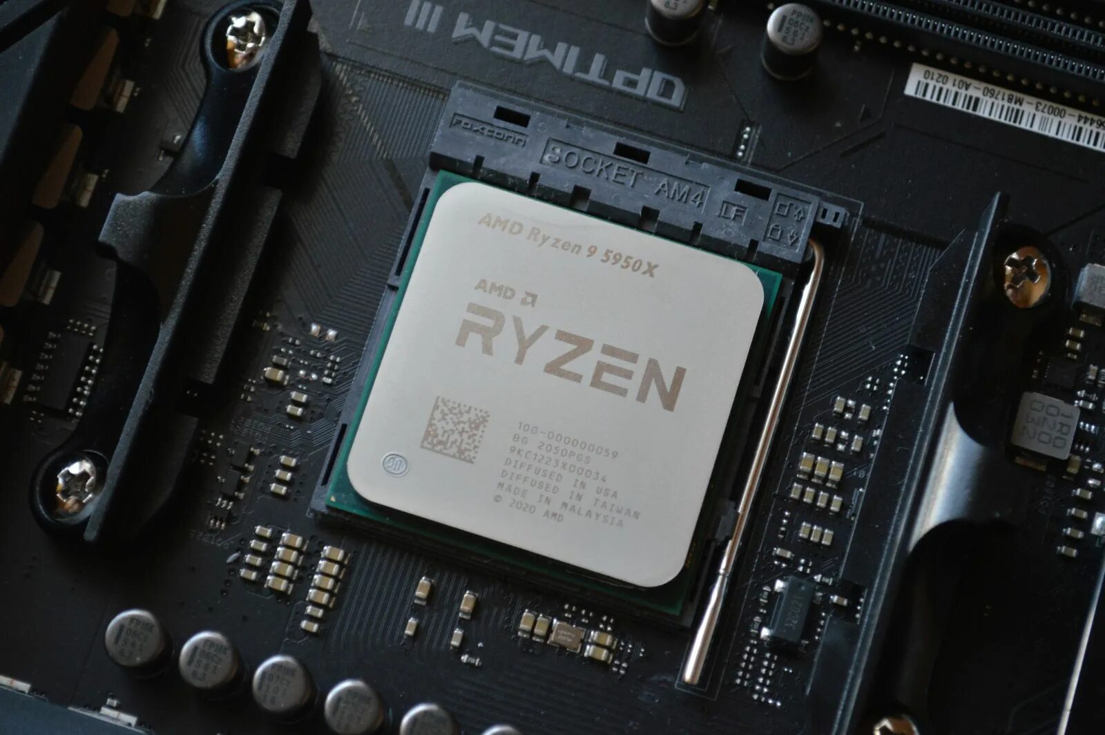 Процессор amd ryzen 7950x. Ryzen 9 5950x. AMD Ryzen 9 5950x OEM. Процессор AMD Ryzen 9 5900x. Процессор AMD Ryzen 9 5950x Box.