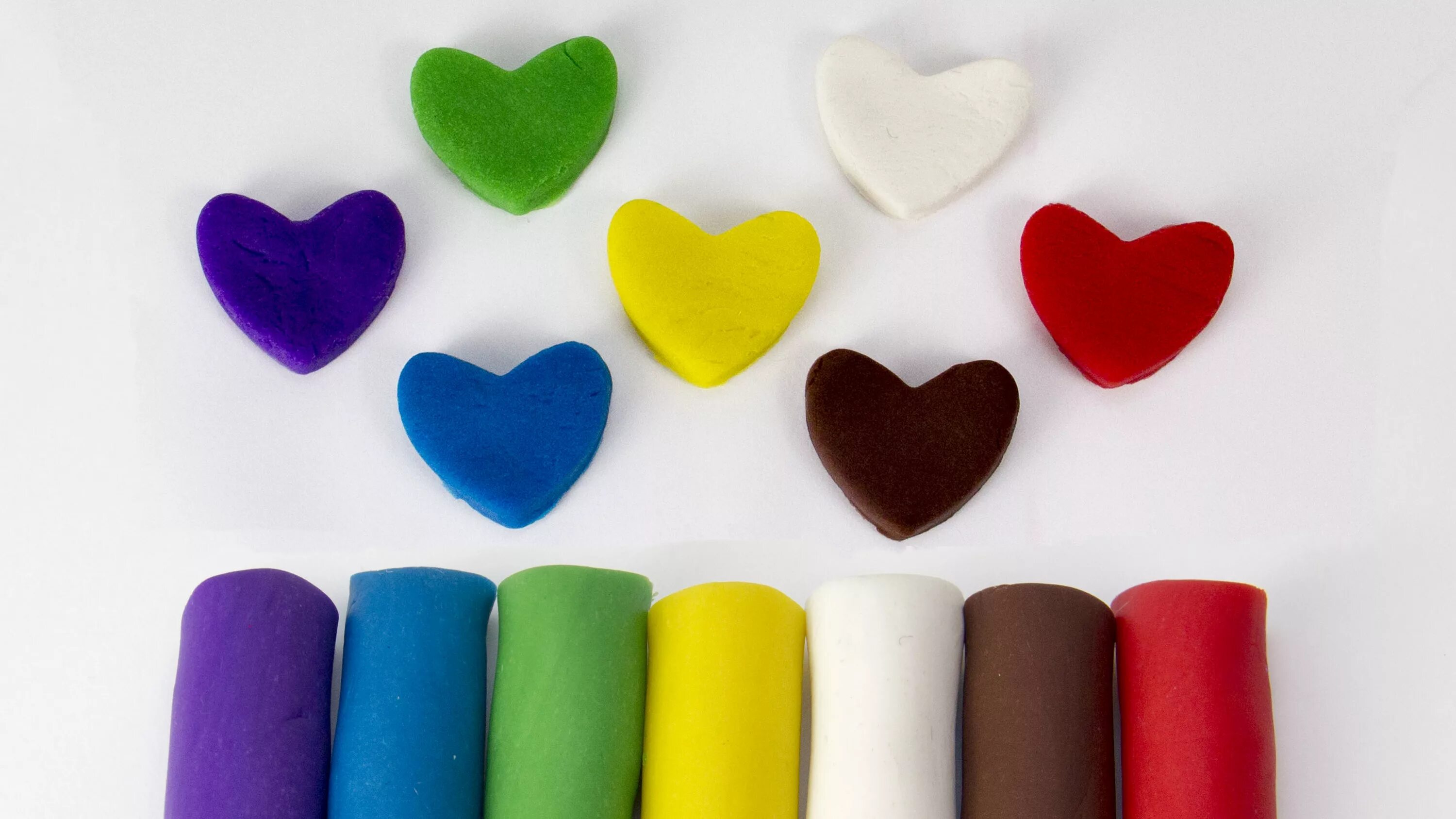 сердечко из полимерной глины. красивое сердечко из пластилина. слепить любовь. сердечко из воздушного пластилина. сердечки из мастики.