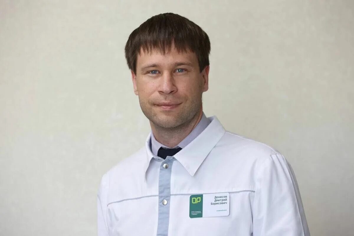 Главврач 14 поликлиники
