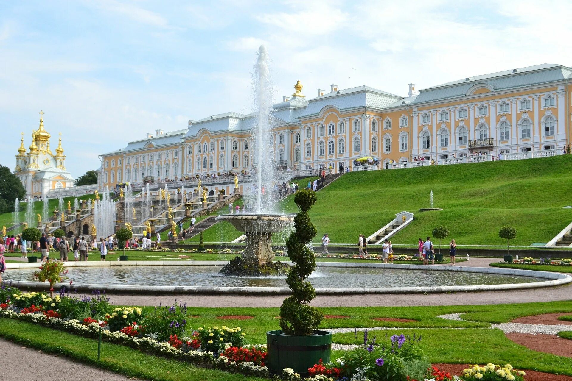 Петергоф википедия. Петергоф в санкт-петербурге петродворец. парковый ансамбль петергоф. петергоф дворец фонтаны. петергофский дворец в санкт-петербурге площадь.