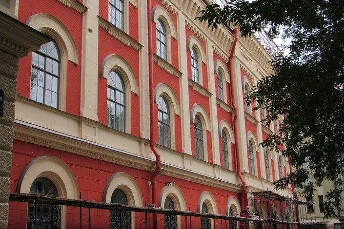 Гимназия 209 петербург. Гимназия 209 санкт-петербург. Гимназия 209 санкт-петербург. Гимназия 209 петербург. Гимназия 209 восстания.