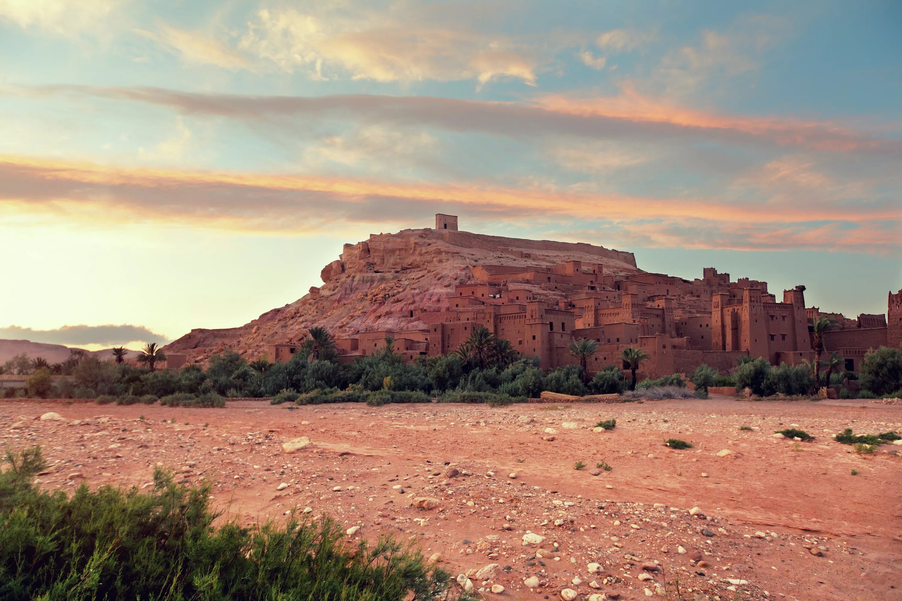 Марокко пейзажи. Скалы тафраут марокко. Азру марокко. Легзира марокко. Памятники природы марокко.