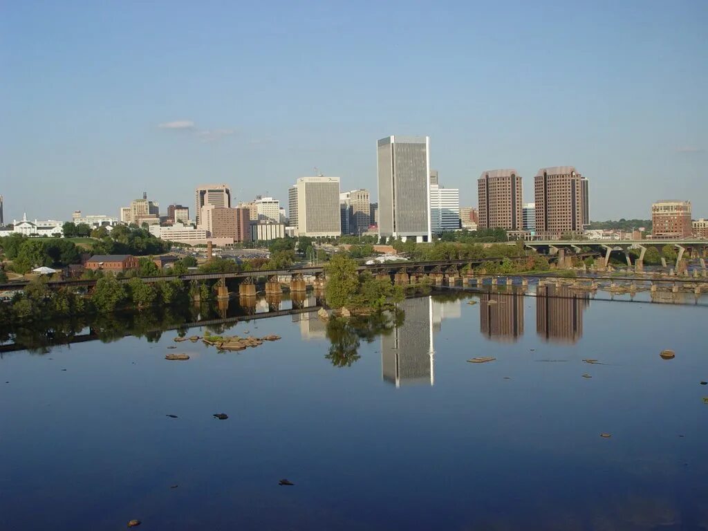 Richmond Virginia. Ричмонд город пляж. Остров в городе Ричмонда без связи с внешним миром. Ричмонд сша