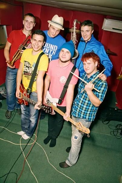 Vlny рок группа из самары. Ска панк группы зарубежные. Группа из самары. Группа из самары. Группа из самары.