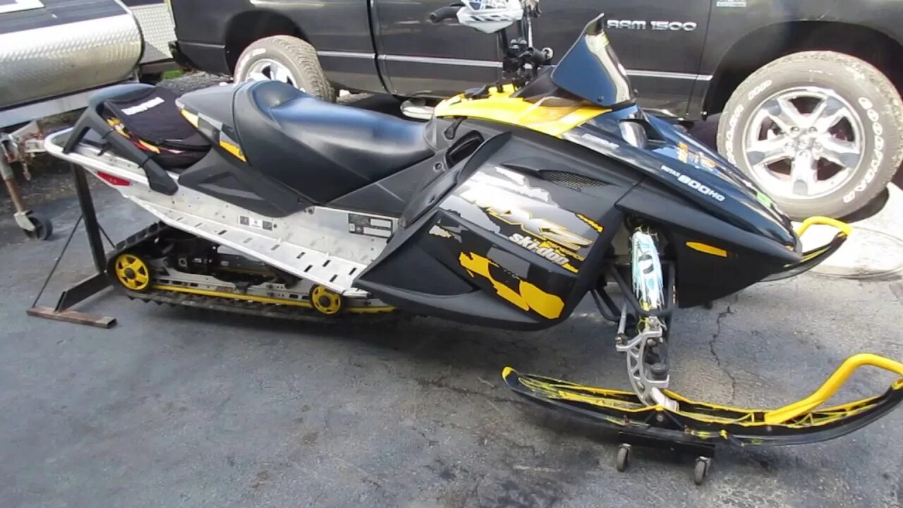 Ski Doo MXZ 600 2008. Ski Doo MXZ 600 2007. Ski Doo 800 MXZ 2003. 2007 Ski-Doo MXZ XRS 800.