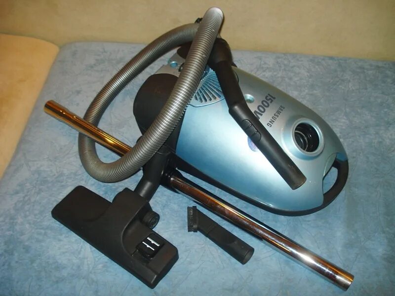 Авито пылесос б у. Samsung vc 6015v. пылесос samsung vc-6015. samsung vc 6015v 1500w. пылесос samsung sc 6015.