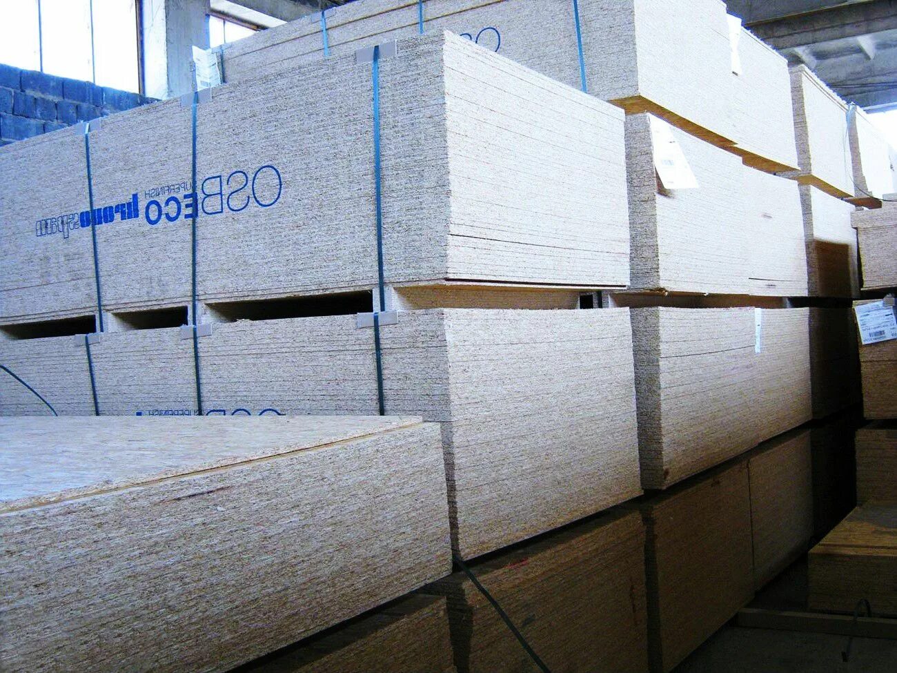 Плита осб osb 3 1250х2500х9мм. Осп 3 2440х1220 9мм кроношпан склад. осп 9 мм 2440х1220 мм кроношпан склад. плита осп-3 кроношпан 2440*1220*9 мм. osb-3, 9мм кроношпан.