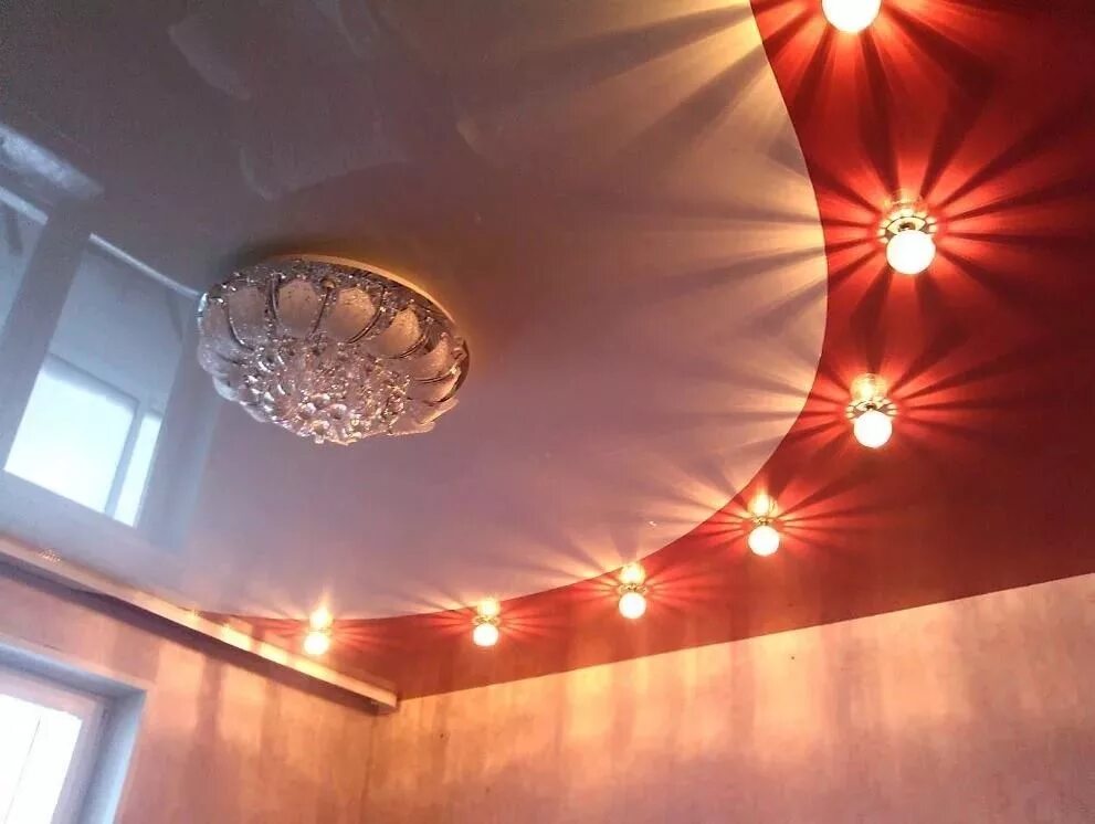 Colours etana led точечный светильник. Точечный светильник elektrostandard 8016 g4 сн/cl. Светильник электростандарт 9160. Лампочки для точечного светильника для софит. Потолок с люстрой и точечными.