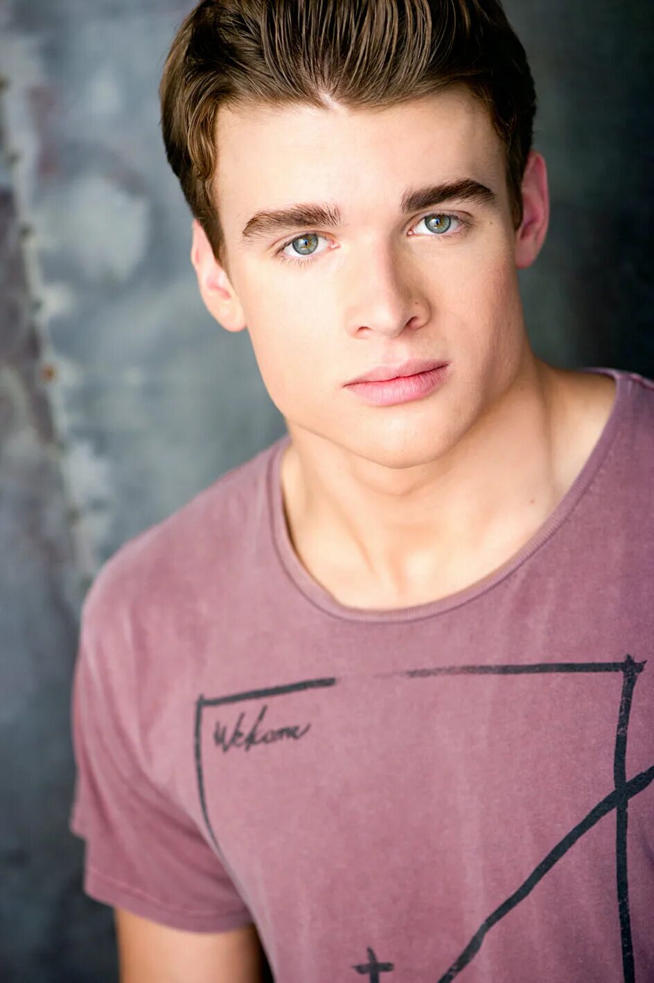 остин янг. Austin young (остин янг),. Austin young (остин янг),. аустин xanders актер. джейк т остин.