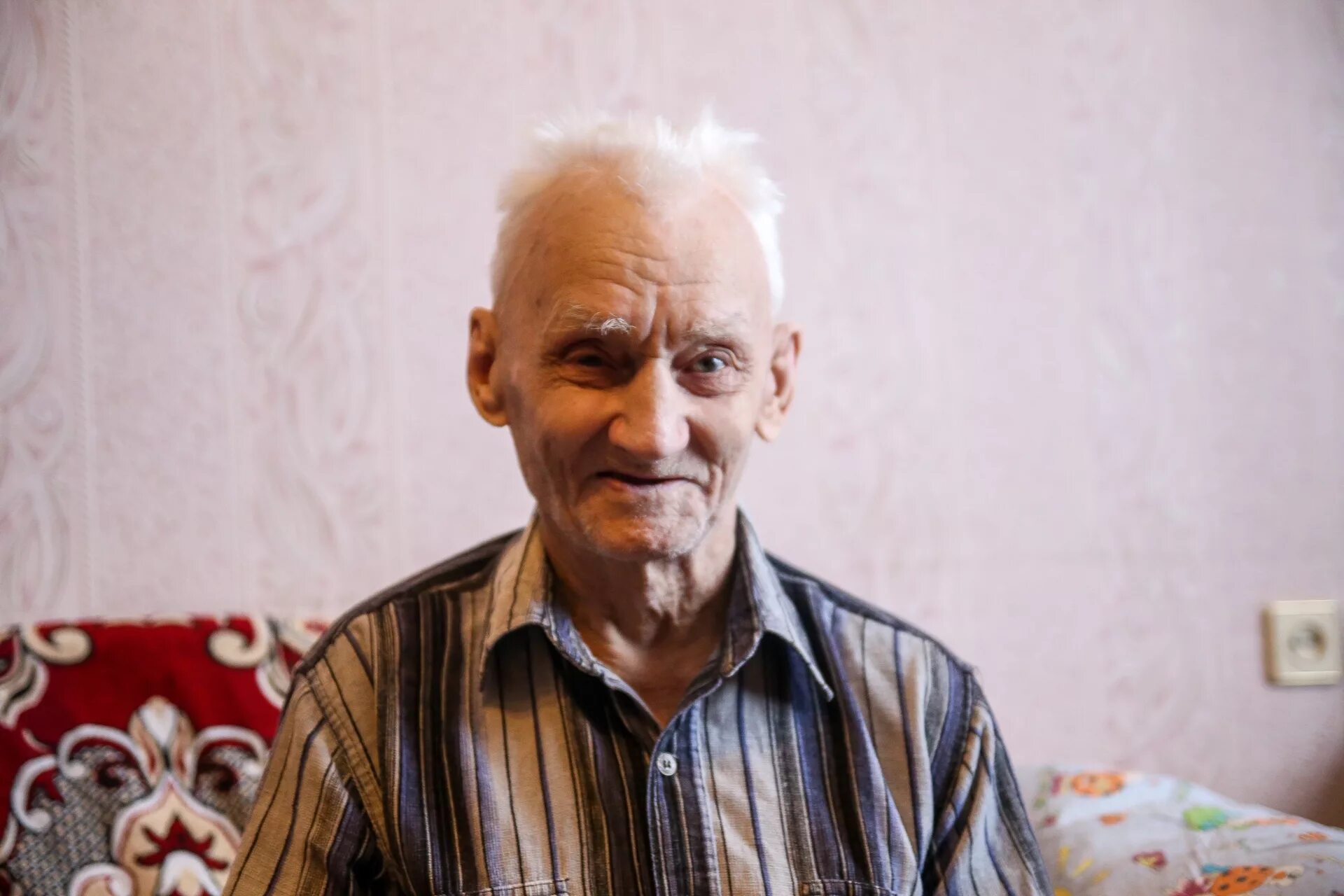 Дед 95 лет. 95 Лет дедушка фото. 100 Летний старик. 95 лет искандеру