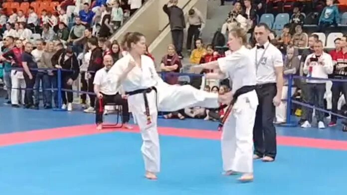 Каратэ вкф кумитэ. Каратэ до чемпионат. Восточное единоборство сетокан. Usko каратэ. Каратэ усинск.