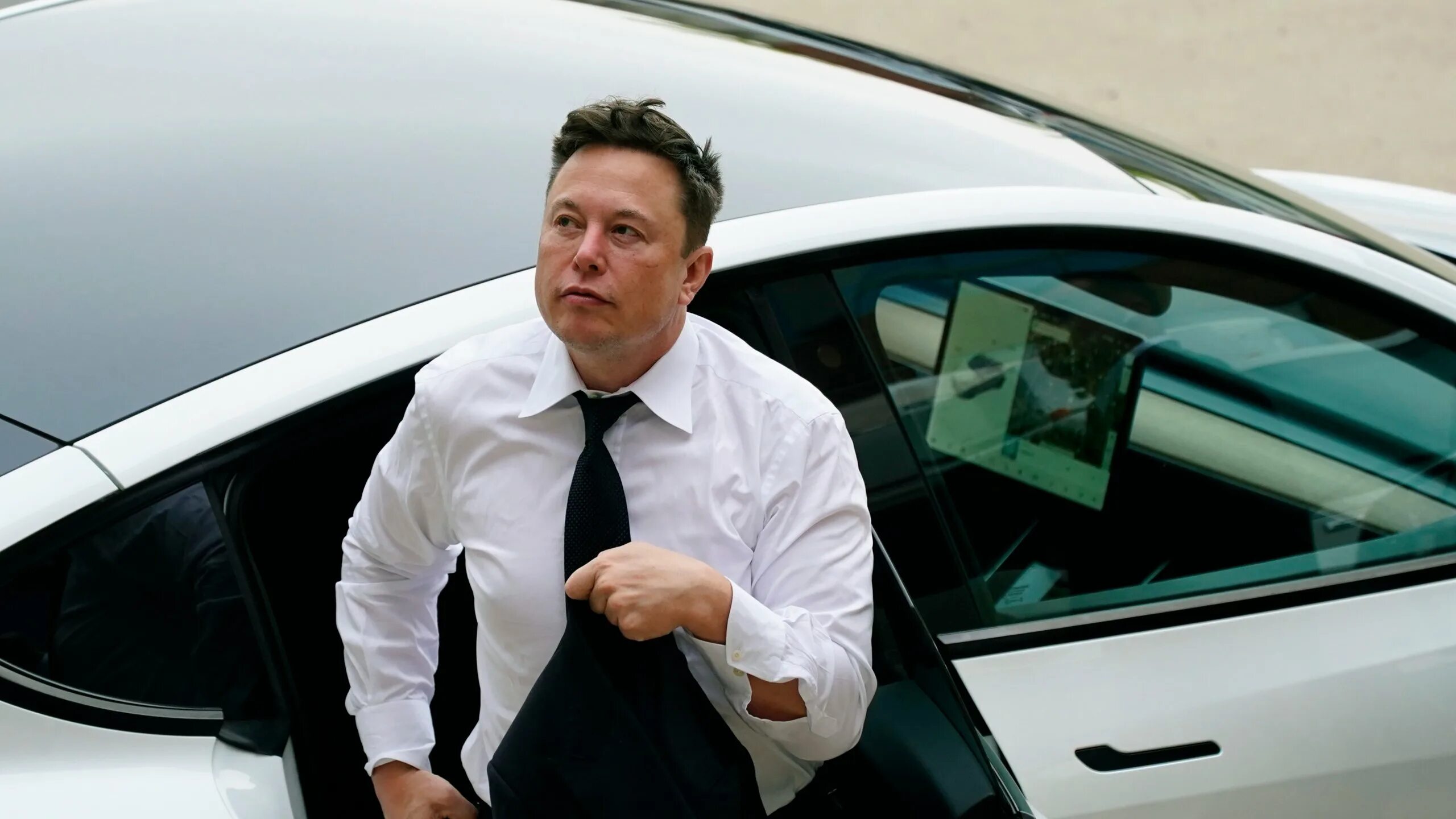 Elon Musk богатый. Илон Маск миллиардер. Elon Musk Tesla. Илон Маск 2016.