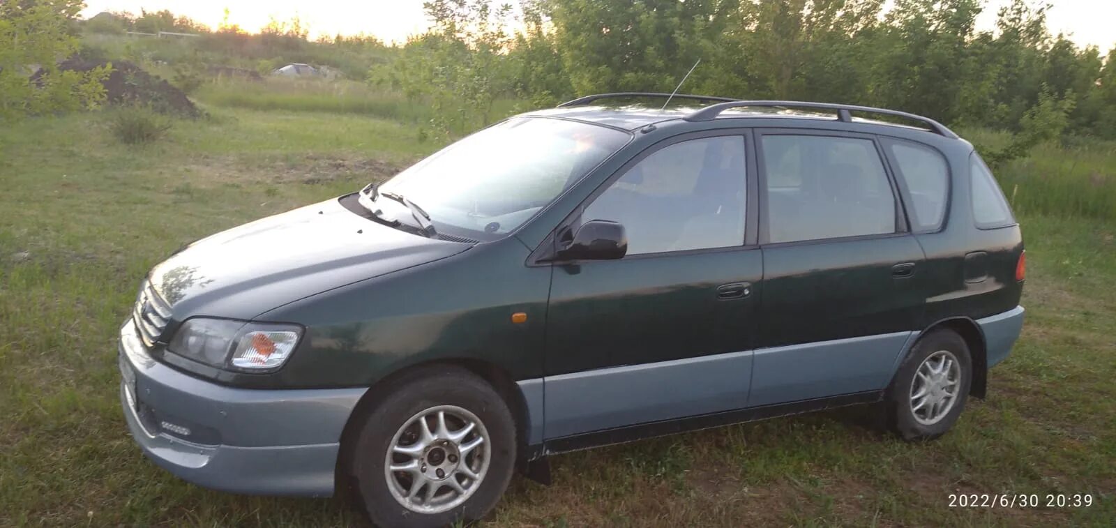 2. 2 дизель. Toyota picnic 2005. Toyota picnic 2. Тойота пикник 2.