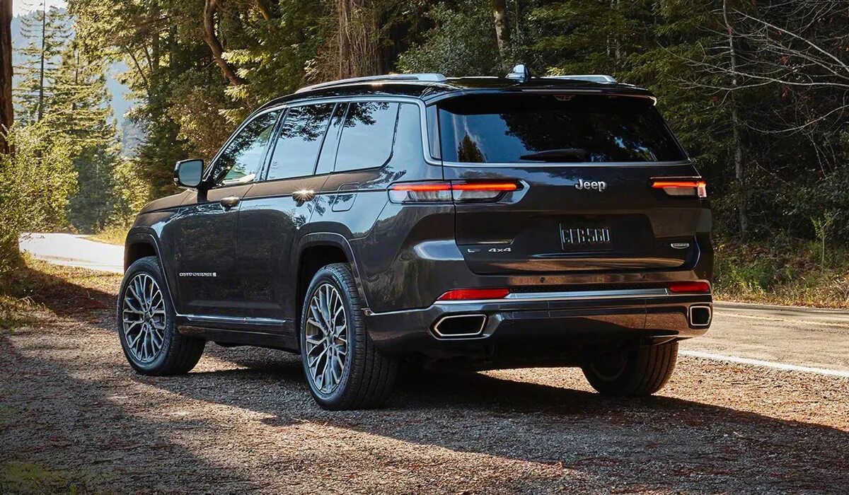 Джип 2025 года. Джип гранд чероки 2025. новый джип гранд чероки 2025. jeep grand cherokee 2025. джип гранд чероки 2025.