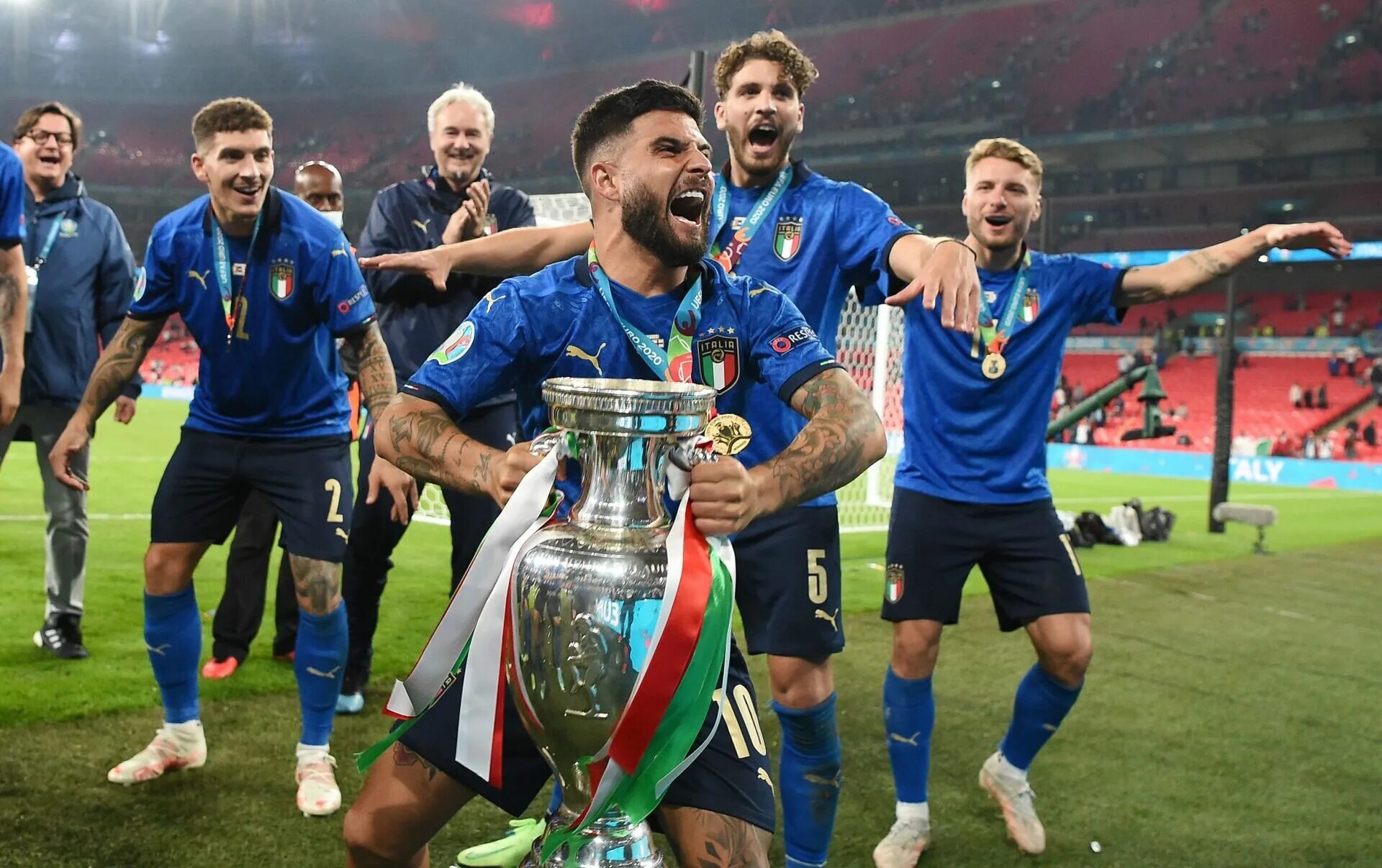 Футбол кубок европы результаты. Сборная Италии чемпион Европы. Италия чемпион Европы по футболу 2020. Сборная Италии евро 2020. Финал чемпионата Европы по футболу 2021.