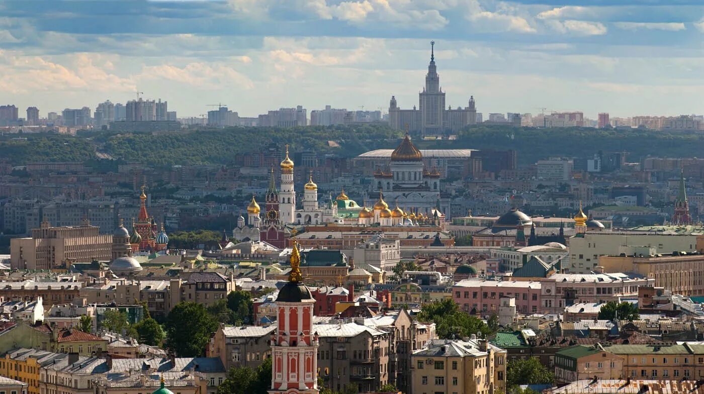 Москва какой огромный город. Хамовники с высоты птичьего полета. Хамовники Москва Сити. Хамовники панорама. Хамовники Москва виды.