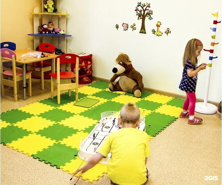 Семейный клуб в детском саду. Фэмили клаб ульяновск туполева. family club ульяновск туполева 22. фэмили клуб в ульяновске. фэмили клаб петушки.