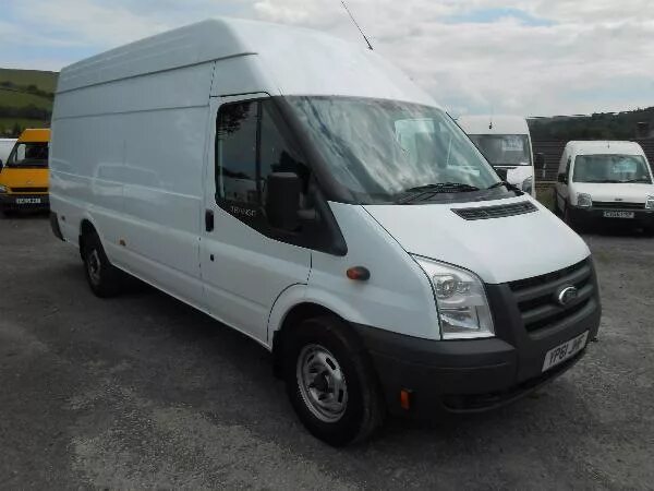 Форд транзит 115 л с. Форд Транзит 2008. Ford Transit 115 2008. Форд Транзит 2008 грузовой. Ford Transit 115t330.