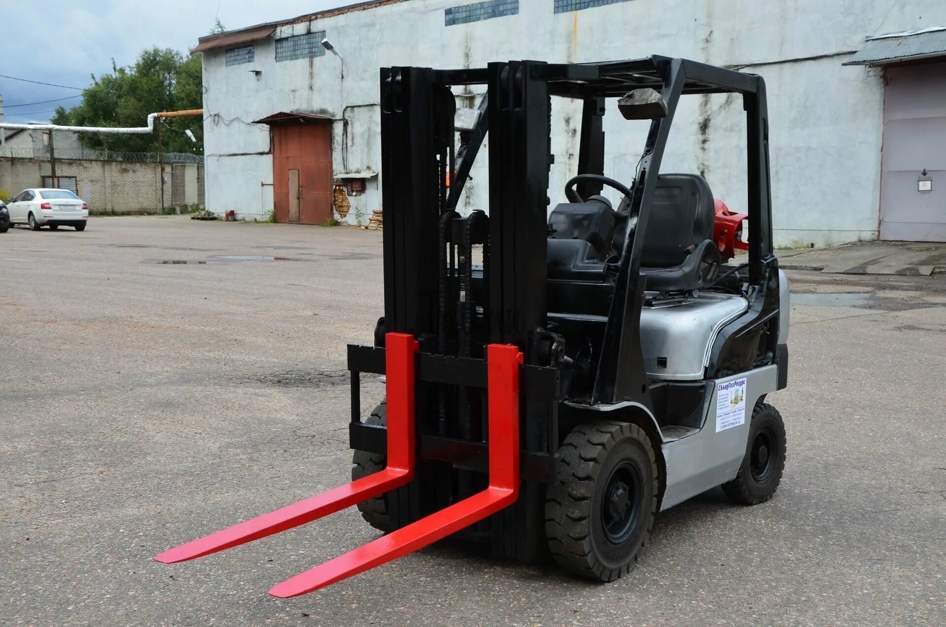 амкодор 322. авито погрузчик б. фронтальный погрузчик то 18. вилочный погрузчик ниссан 3т. 5 вилочный погрузчик.