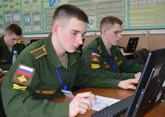 Смоленск впо. Курсанты смоленской академии пво. серпухов академия ракетных войск. военная академия войск пво вс рф. серпухов военное училище.