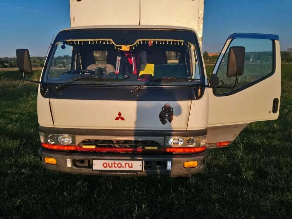 Mitsubishi Canter 1998. Митсубиси Фусо 1998. Митсубиси Кантер 1998. Митсубиси Кантер 1 поколение. Купить митсубиси кантер бу