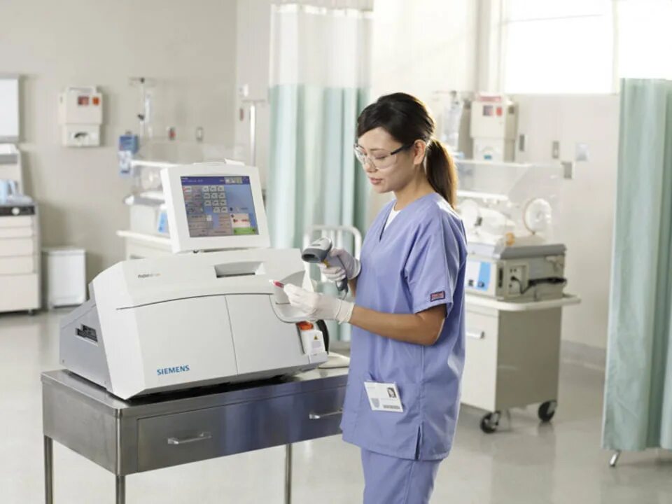 Диагностика siemens. Siemens somatom go. Диагностика siemens. Siemens 125 somatom definition as. Анализатор гликогемоглобина hba1c -501.