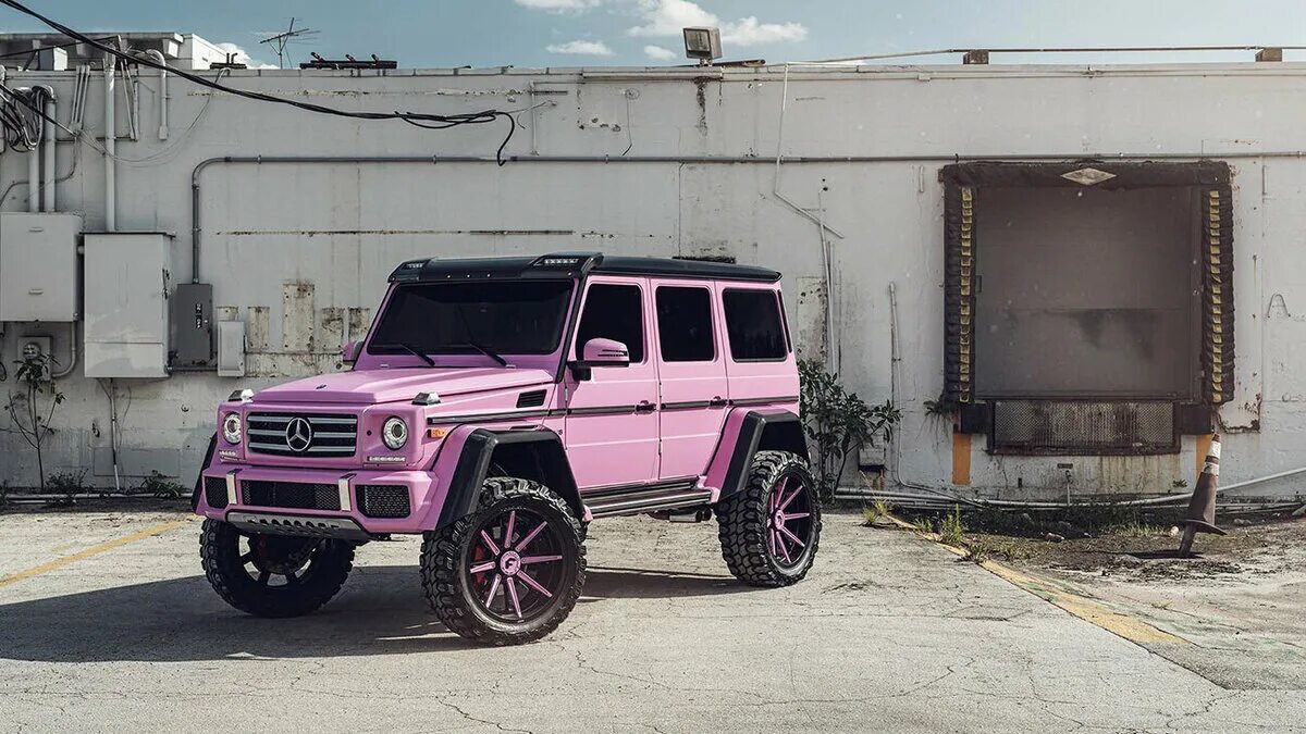 Гелик а4. Мерседес гелендваген бандитский. Мерседес g63. Mercedes benz g55 amg. Mercedes g63 amg кортеж.