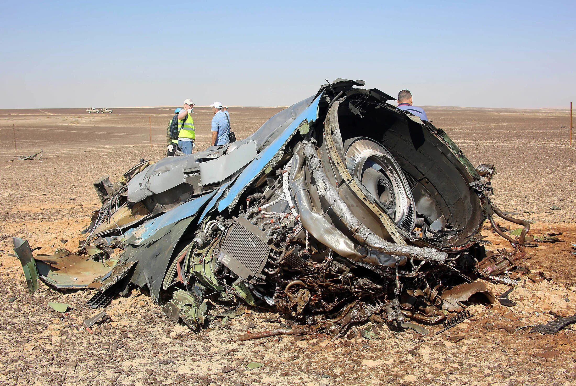 Авиакатастрофа шарм шейх. Над Синаем крушение а321 Египет. Самолет a321 "Когалымавиа". Катастрофа a321 над Синайским полуостровом.