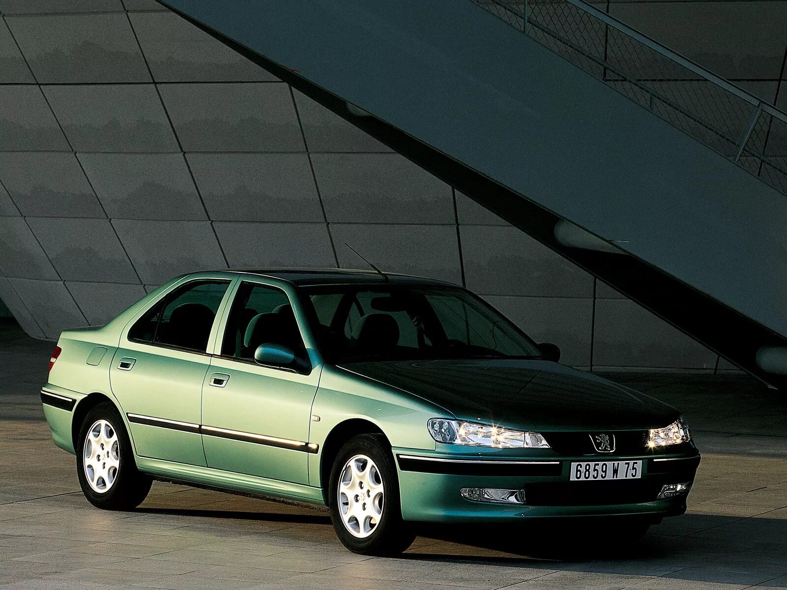 Peugeot 406 седан. Peugeot 406 седан 1999-2004. Peugeot 406 Рестайлинг. 406 Пежо 406. Пежо 406 купить 2 2