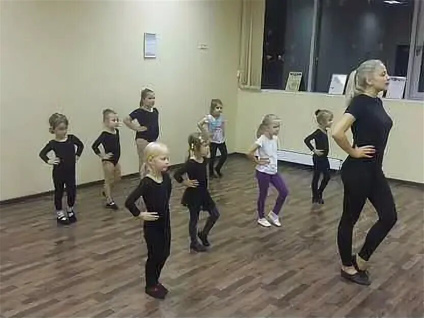 Танцы в рыбацком. Танцы в рыбацком