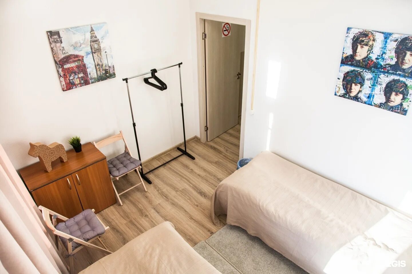 трехместный номер в хостеле. хостелы москва стильные. покровский бульвар 8 москва хостел алекс. хостел москвы недорого по станциям метро. Home hostel москва.