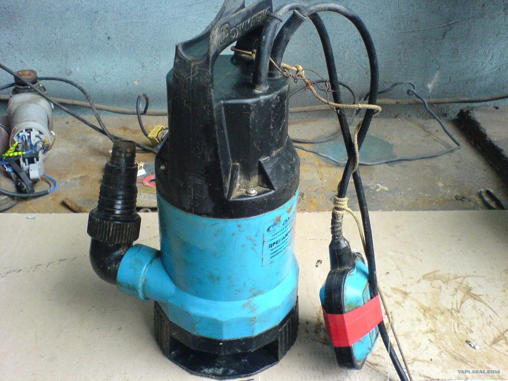 Монтаж скважинного насоса. Сборка крыльчатки насоса водолей. Насос не работает что делать. Скважинный насос сгорел. Насосная станция гидравлическая 700 атм.