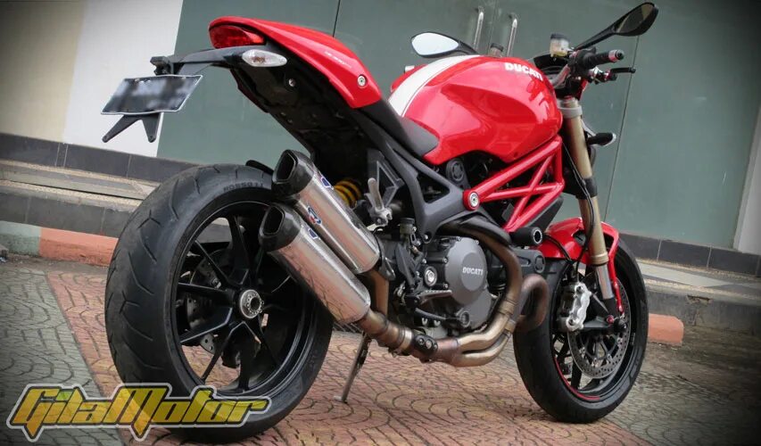 Ducati monster evo. Ducati monster 1100 evo 2012. ducati monster 1100 evo выхлоп. ducati monster 1100 evo выхлоп sc. ducati monster 1100 evo akrapovic.