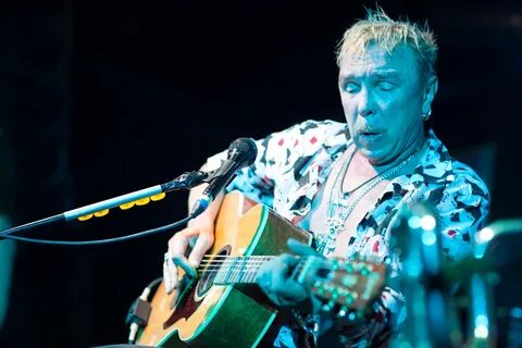 Слушать песни в исполнении сукачева
