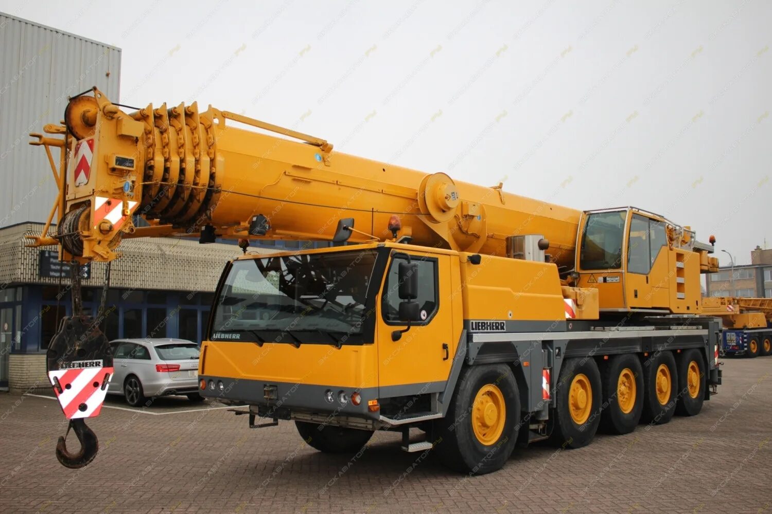 Liebherr ltm 1090-4. Автокран ивановец кс-55744. Кран либхер 1200 тонн. 2. Кс-45717-1 кран автомобильный.