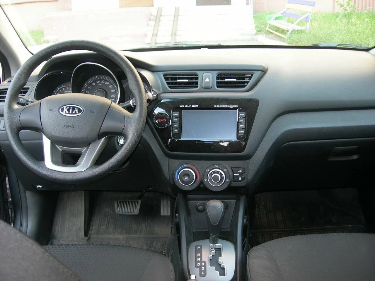 Kia Rio Comfort автомат. Kia Rio 1.6 Comfort 2021. Киа Рио 1.4 автомат комплектация комфорт. Kia Rio Comfort 1.6 2022. Rio comfort