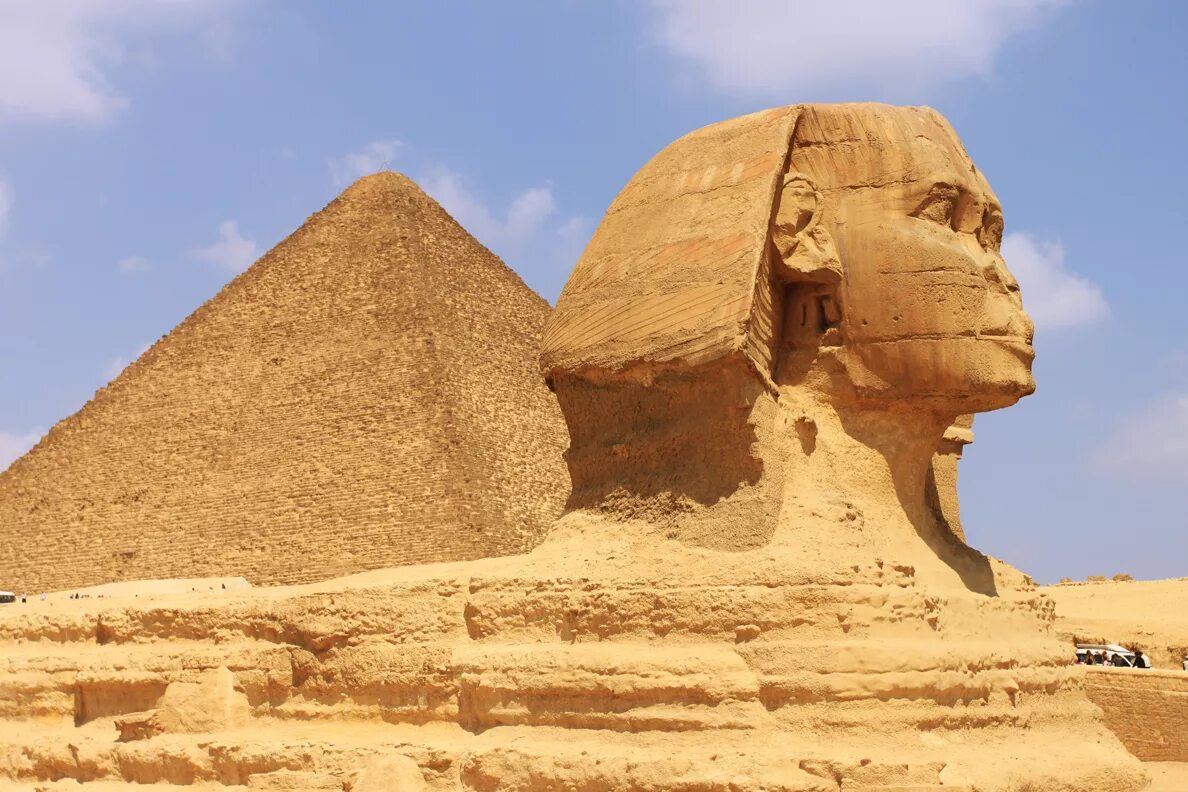 Египет отзывы 2023 года. Каир пирамиды сфинкс. Сфинкс Хеопса. Большой сфинкс Египет. Египет Шарм-Эль-Шейх пирамиды.