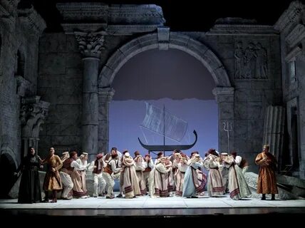 Opera год
