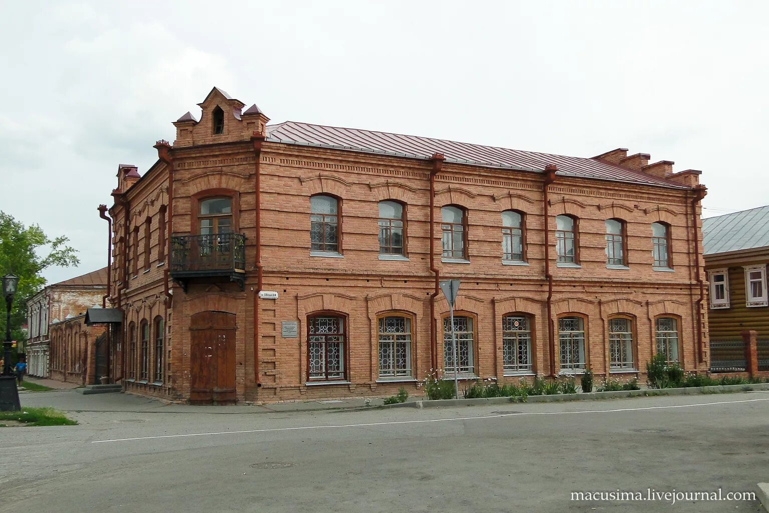 Город Куйбышев Новосибирской области дом купца и.в. Шкроева. Дом купца Волкова в г. Куйбышев Новосибирской области. Каинск Куйбышев. Куйбышев дом купца Шкроева.