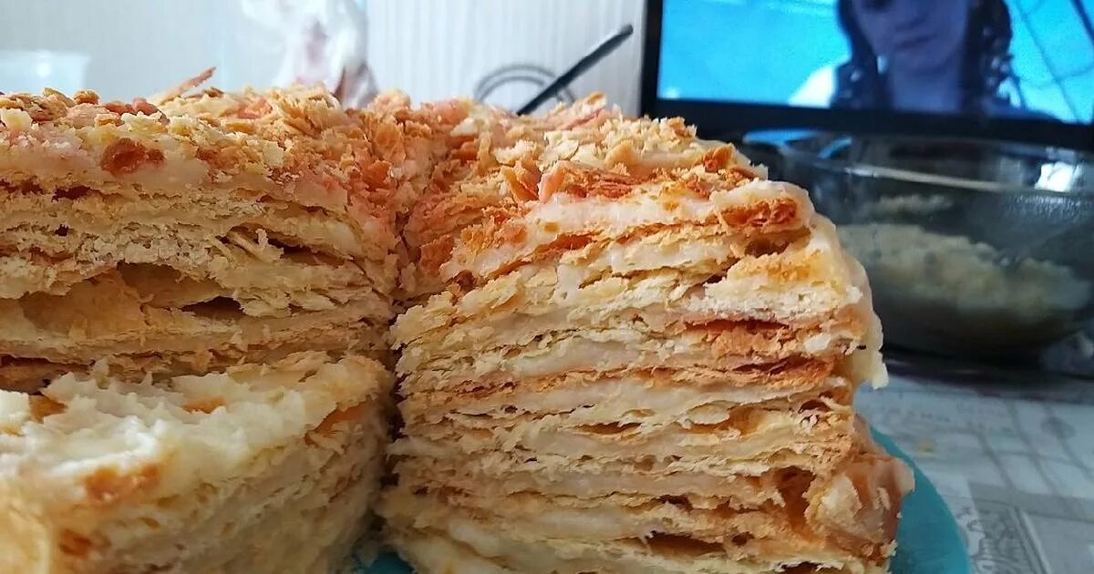 Наполеон торт 2 кг. Торт наполеон старый рецепт. Наполеон рецепт видео. Пирожное «наполеон». Выпечка наполеон.