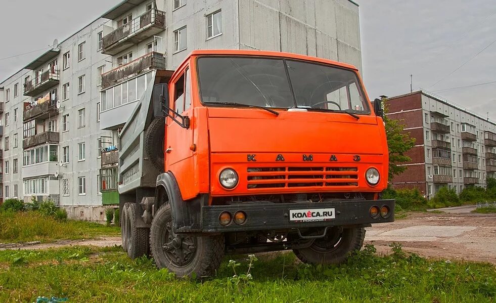 Камаз 5511 самосвал. Камаз 5511 старый. Камаз 55111 ржавый. Камаз 55111 седельный тягач. Включи старый камаз.