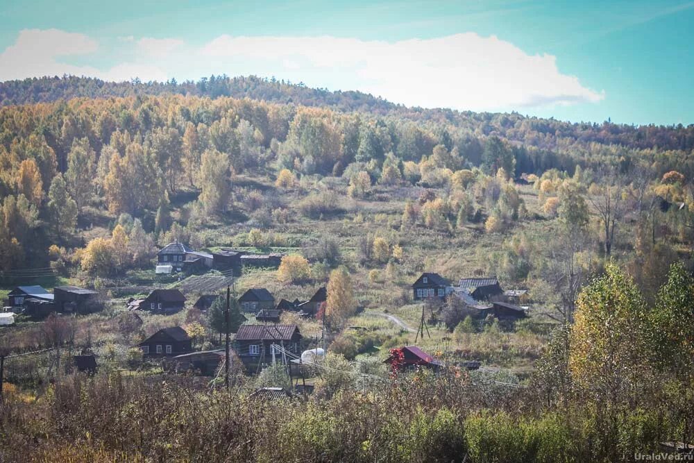 Рп5 магнитка. Посёлок Магнитка Кусинский район. Посёлок Магнитка Челябинской области. Р.П. Магнитка Челябинская область. П Магнитка Кусинский район Челябинская область.