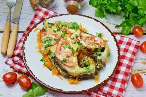 Зубатка запеченная с овощами
