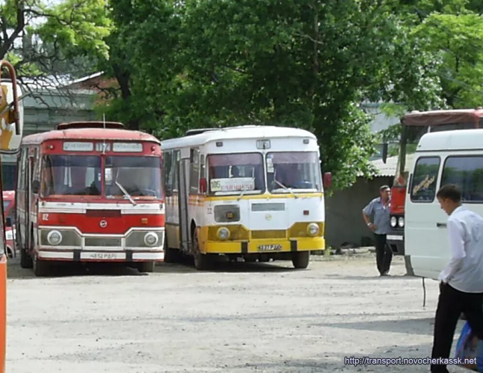 Старый автовокзал таганрог. Старый автовокзал таганрог. Пригородный автовокзал таганрог. Таганрог старый автовокзал. Таганрогский автовокзал, таганрог.