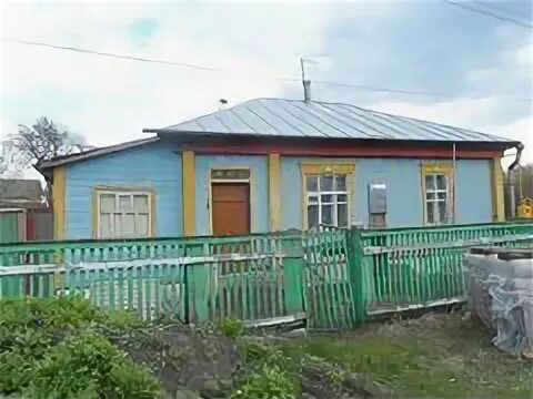 Дом в селе слобода