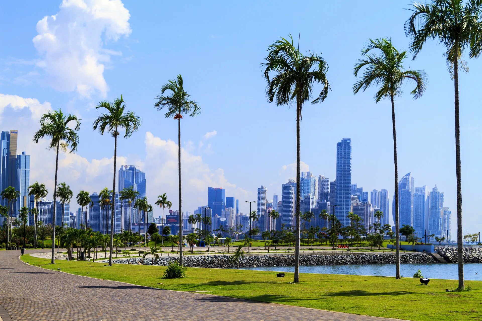 Panama city. Панама-Сити Панама. Панама столица панамы. Панама Сити столица. Панама город туризм.