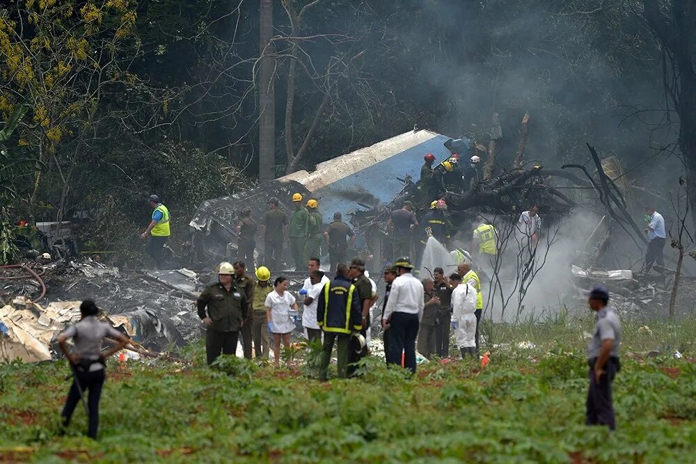 Катастрофа Boeing 737 в Гаване. Боинг 737 200 авиакатастрофа. Катастрофа Boeing 737 под Сан-Жозе-Ду-Шингу.